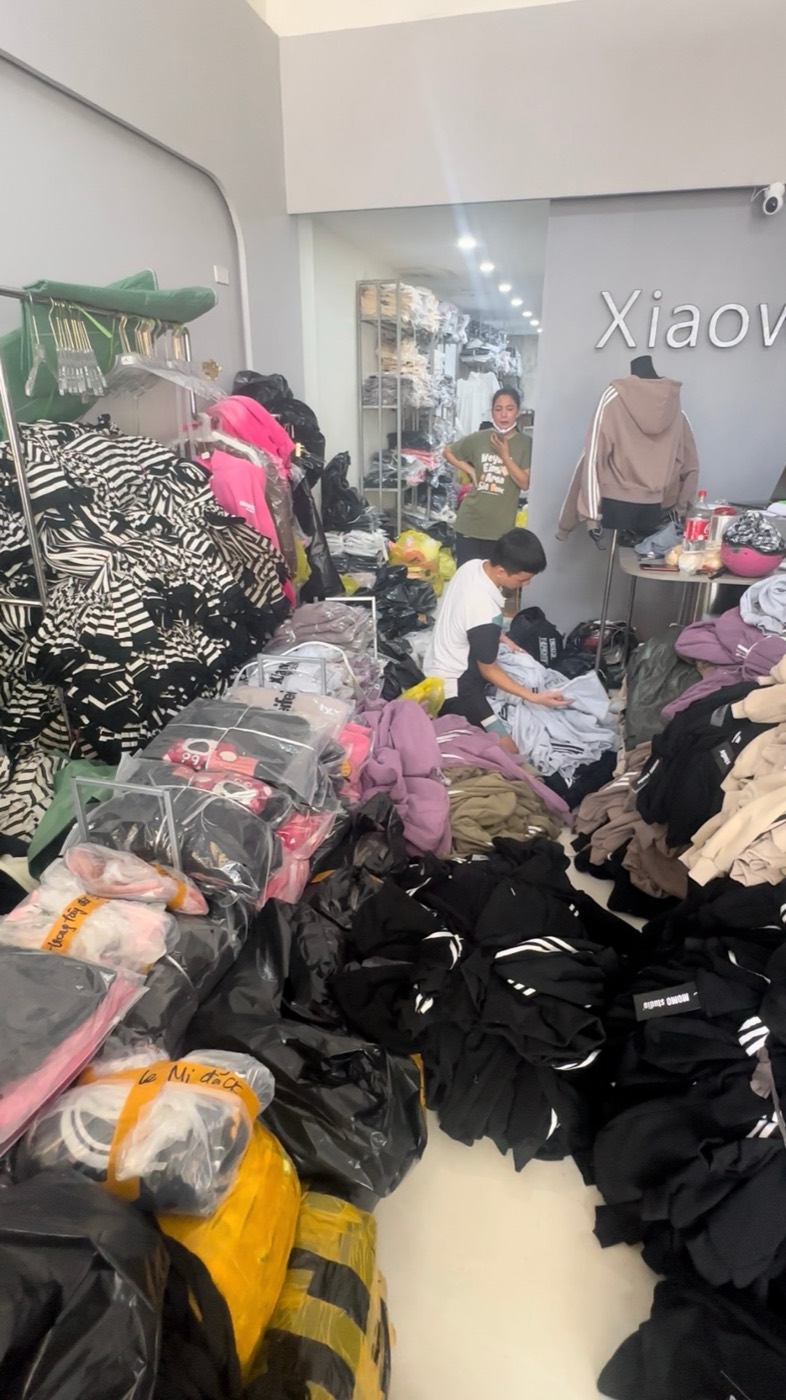 Cửa hàng thời trang của Ngoan
